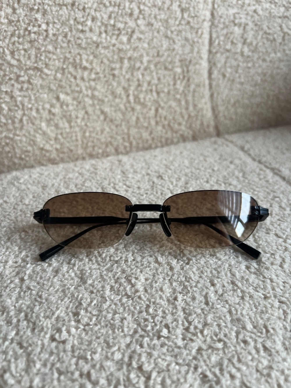 CHIMI Rimless Oval Sunglasses (Hazel)
